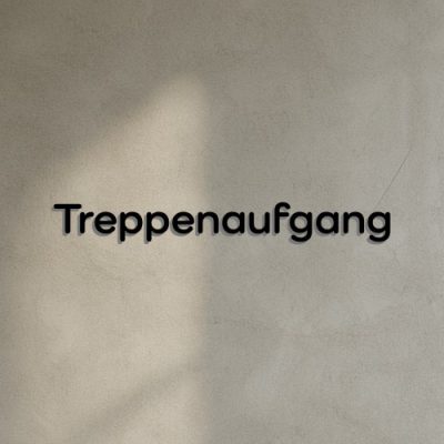 3d-leitsystem-CHAUTECH Treppenaufgang-vorschau-wegweiser-klein-5