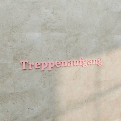 3d-schrift-treppenaufgang-bali-design