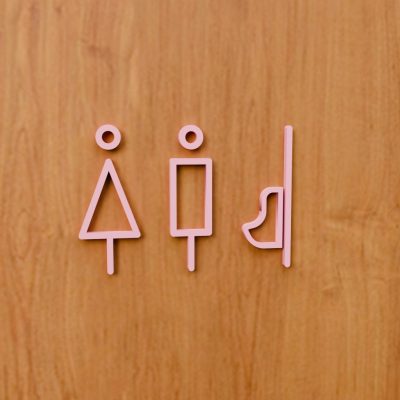 3d-symbol-damen-herren-pissoir-toilette-bali-design