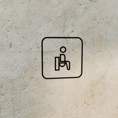 foliensymbol-bitte-hinsetzen-tokyo-design